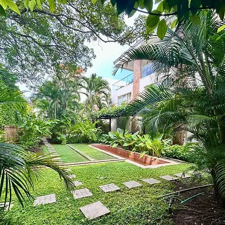 Best Location & Comfort In The Walled City